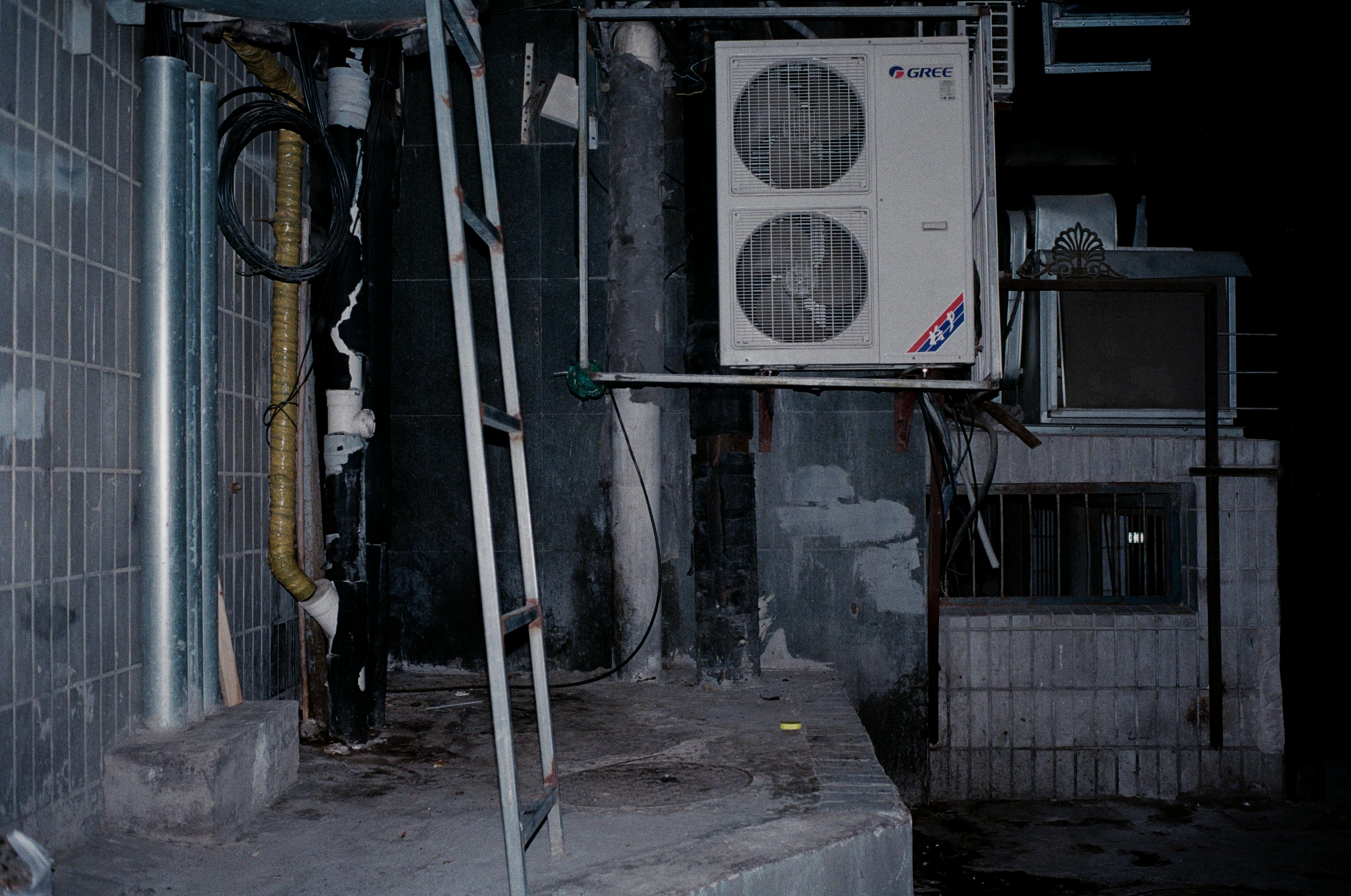 Energy recovery ventilator installation